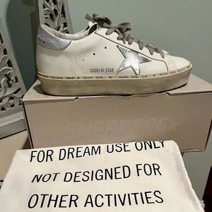 Golden Goose Sneakers